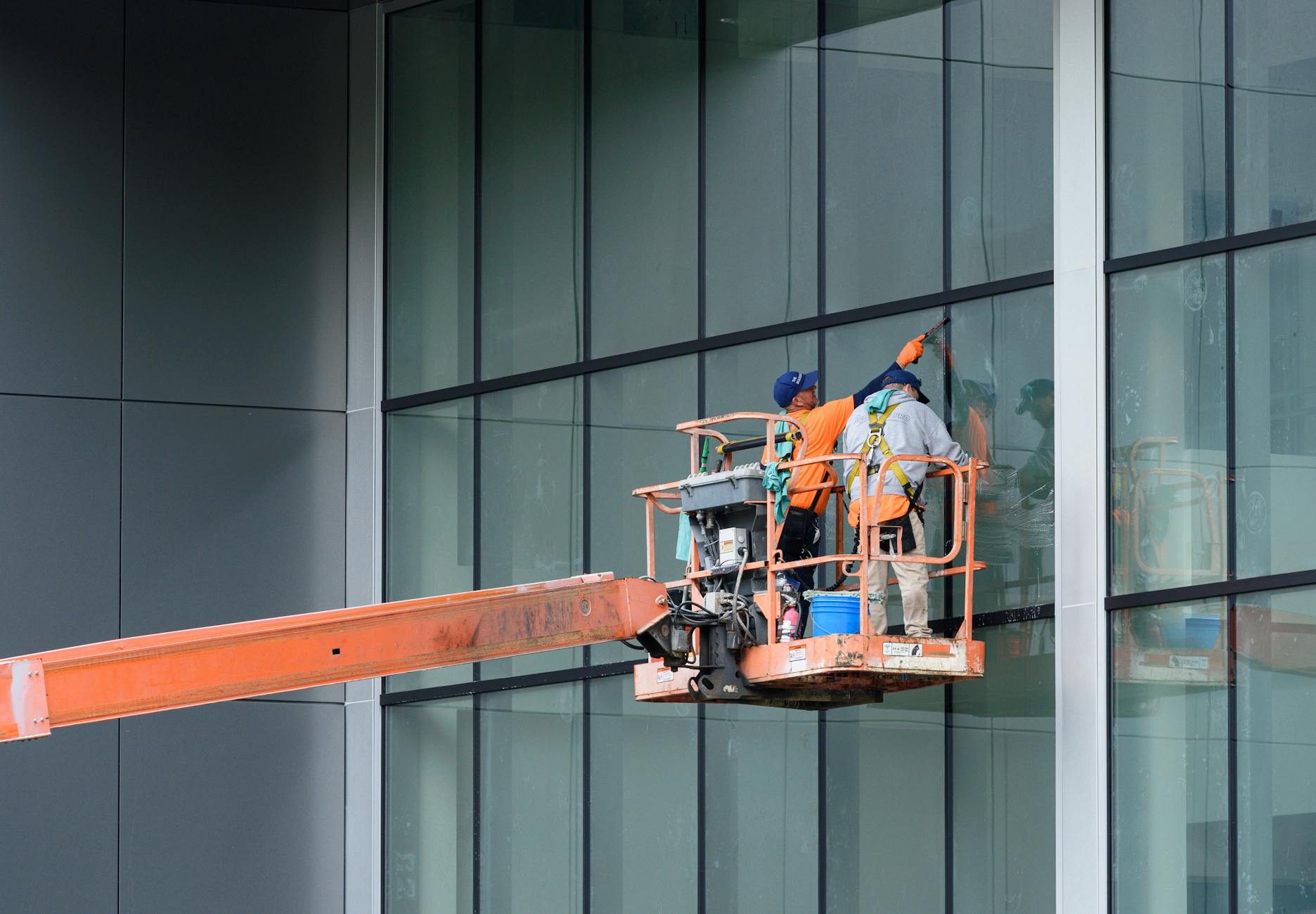 Post-Construction Cleaning work in action 1